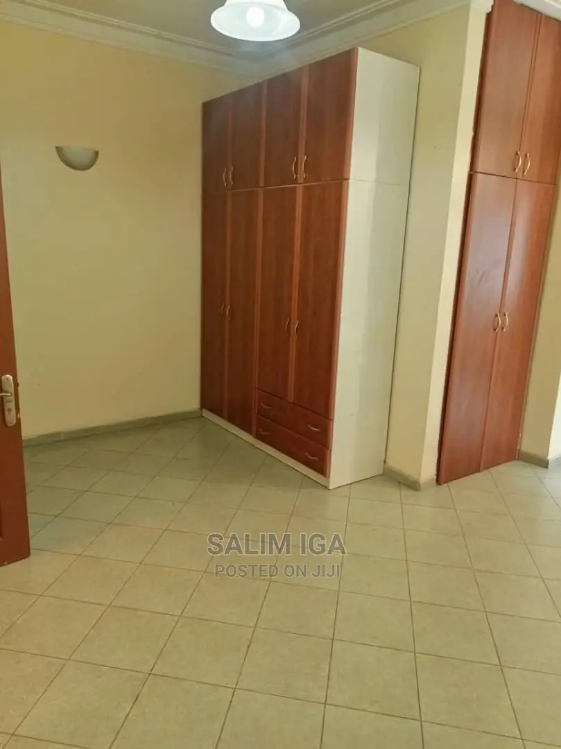 4bdrm Duplex in Kololo Property, Central Division for Rent