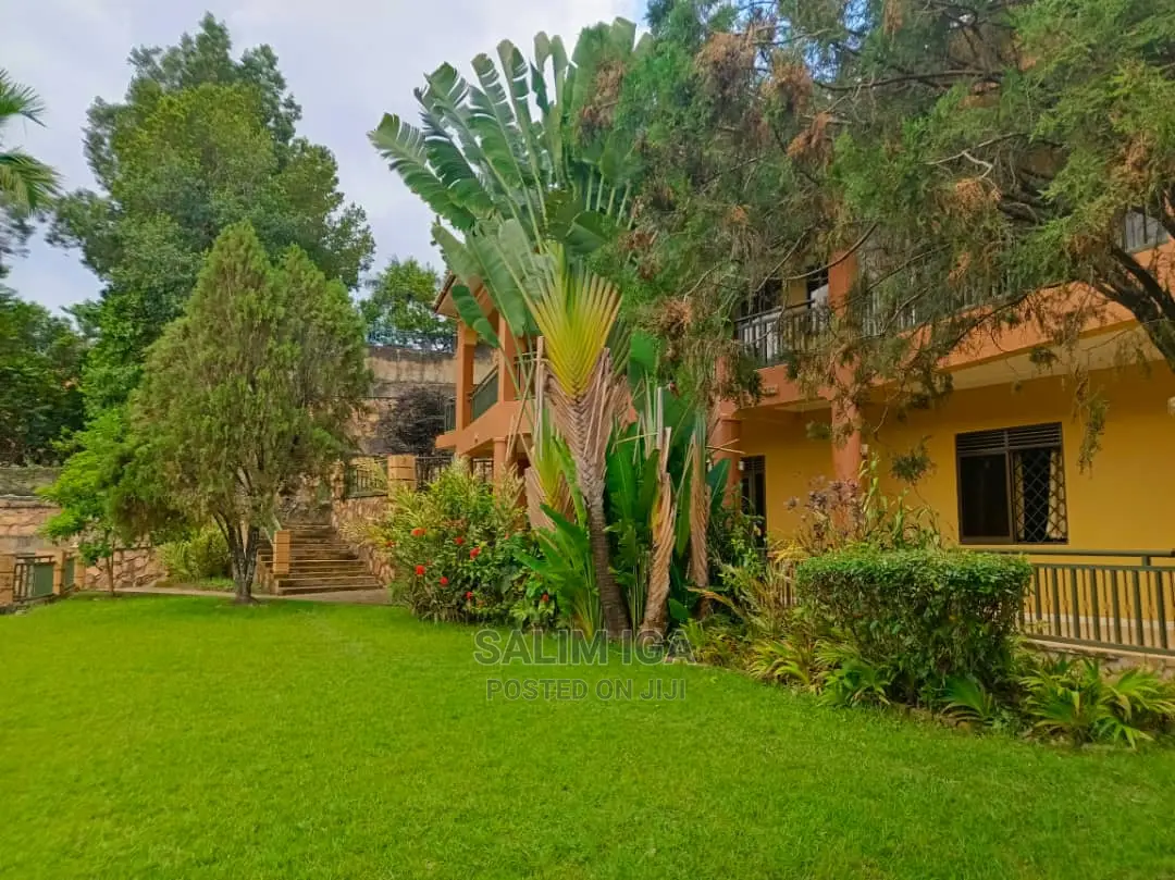 4bdrm Duplex in Kololo Property, Central Division for Rent