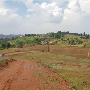 50*100 Plots in Ssisa Akright Estate