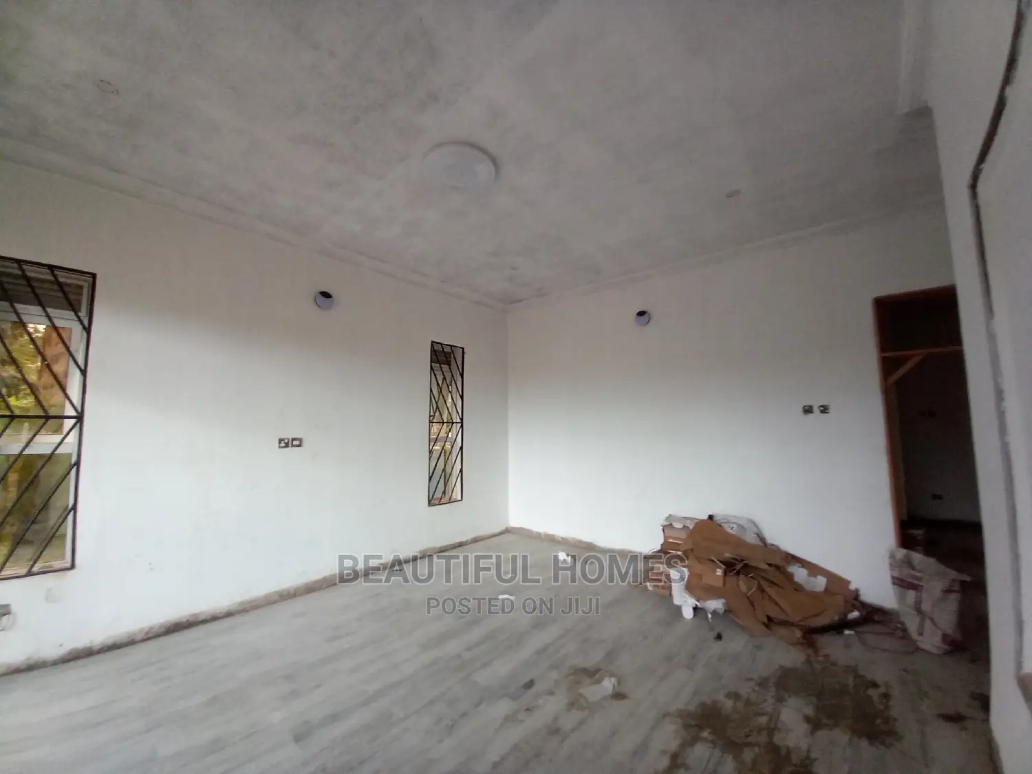 Furnished 4bdrm House in Kansanga Near, Makindye for Sale