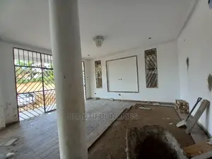 Furnished 4bdrm Mansion in Kansanga Expatriates, Makindye for Sale