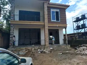 Furnished 4bdrm Mansion in Kansanga Tarmacked, Makindye for Sale