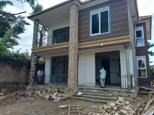 Furnished 4bdrm Mansion in Kansanga Tarmacked, Makindye for Sale
