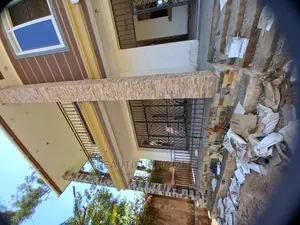 Furnished 4bdrm Duplex in Kansanga Diplomat, Makindye for Sale