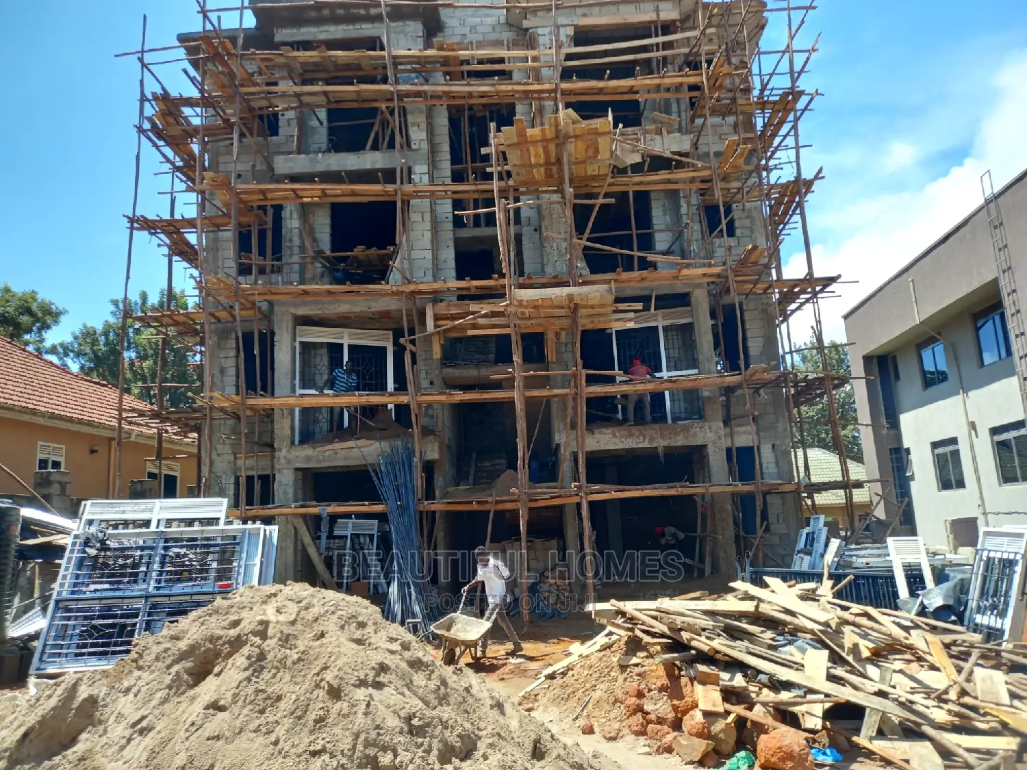 Furnished 1bdrm Block of Flats in Kansanga, Makindye for Sale