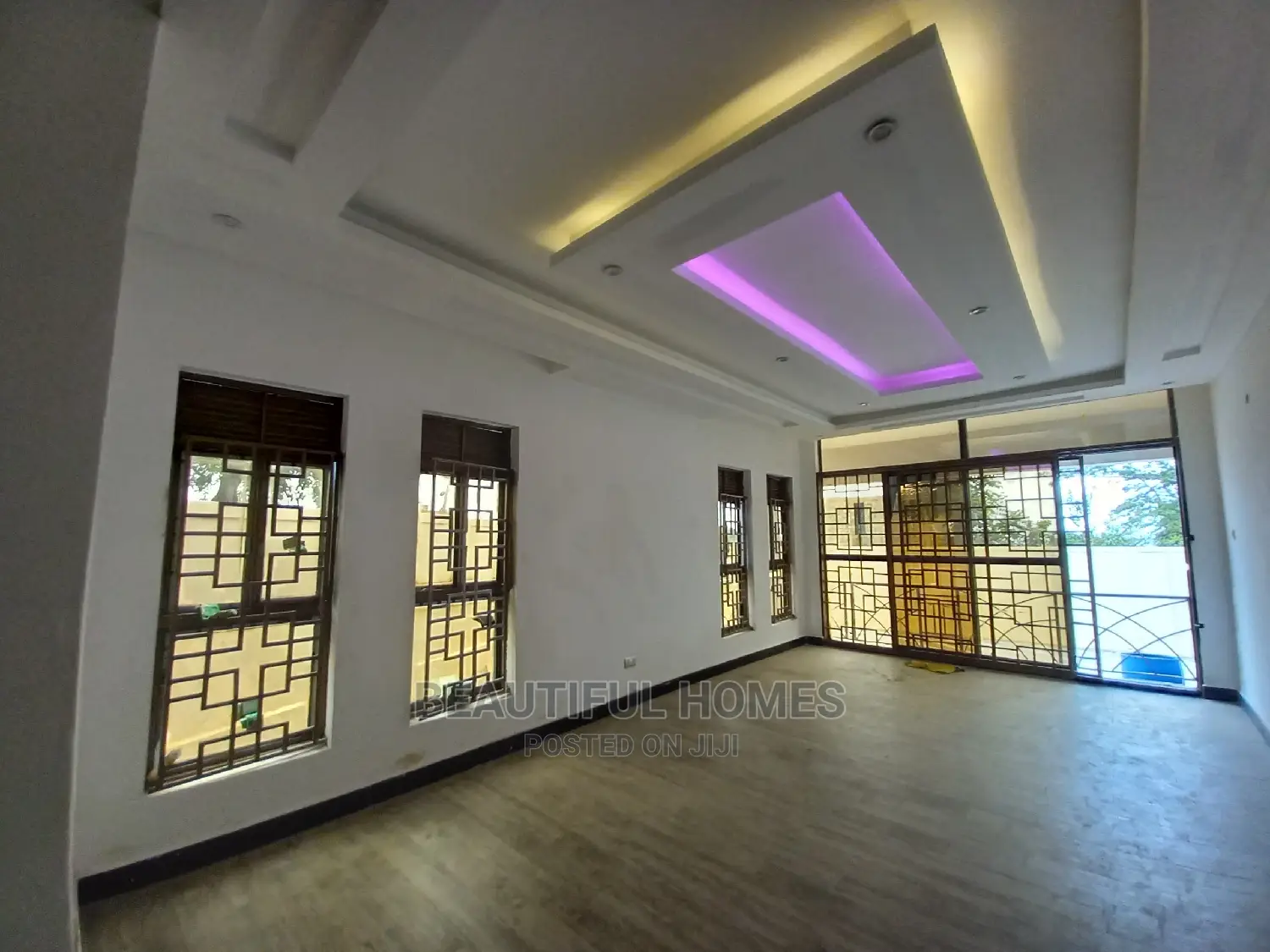 Furnished 4bdrm Bungalow in Kisaasi, Central Division for Sale
