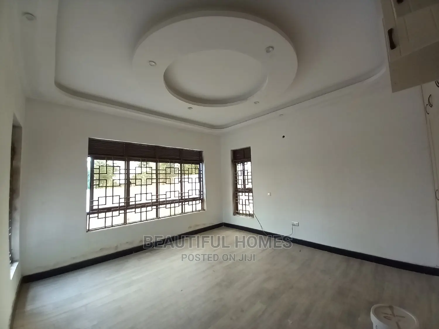 Furnished 4bdrm House in Kisaasi Nice, Central Division for sale