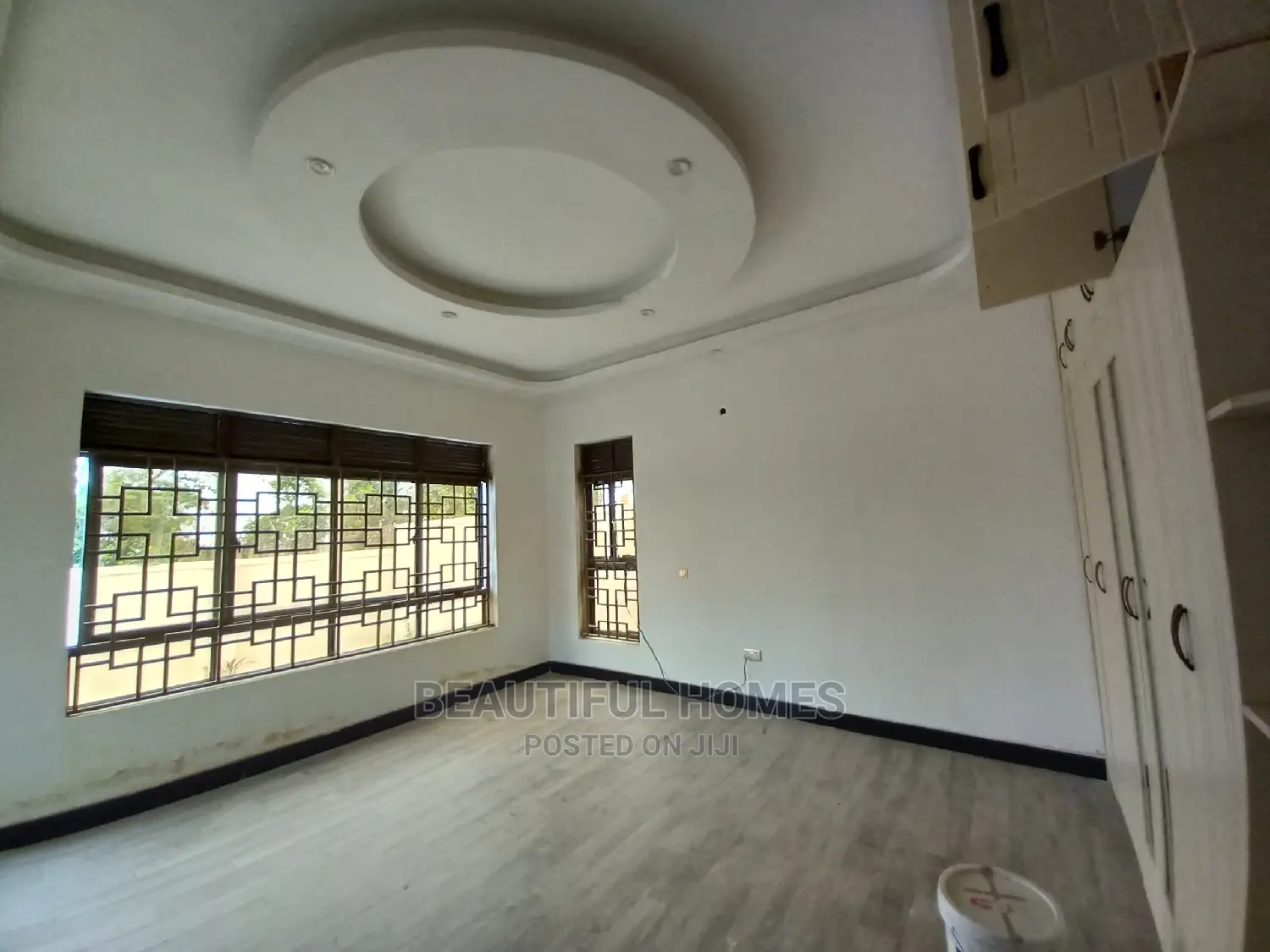Furnished 4bdrm House in Kisaasi, Central Division for Sale