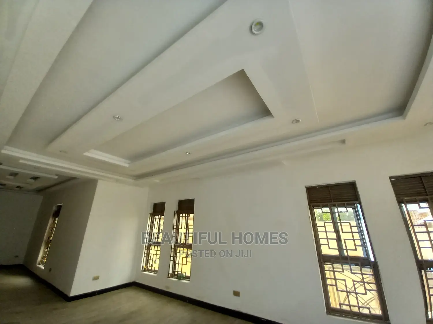 Furnished 4bdrm Bungalow in Kisaasi, Central Division for sale