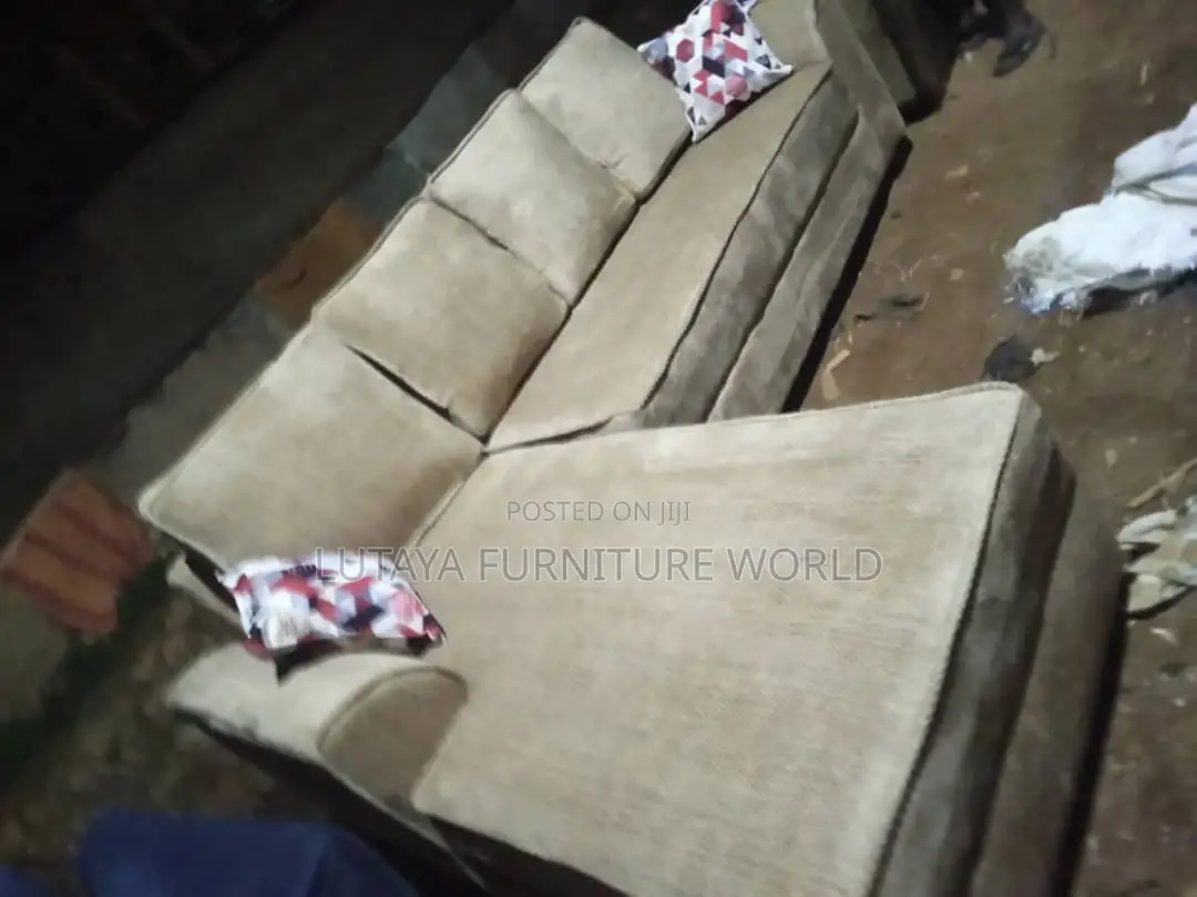 L Shape for Sale in Good Materials and Price