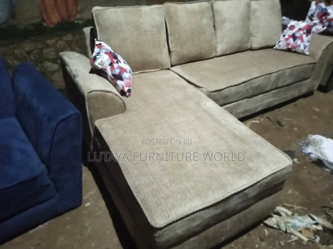 L Shape for Sale in Good Materials and Price