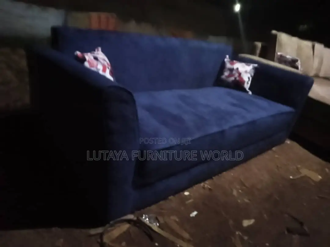 Sofas for Sale in Good Materials