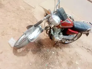 Senke SK125 2007 Red