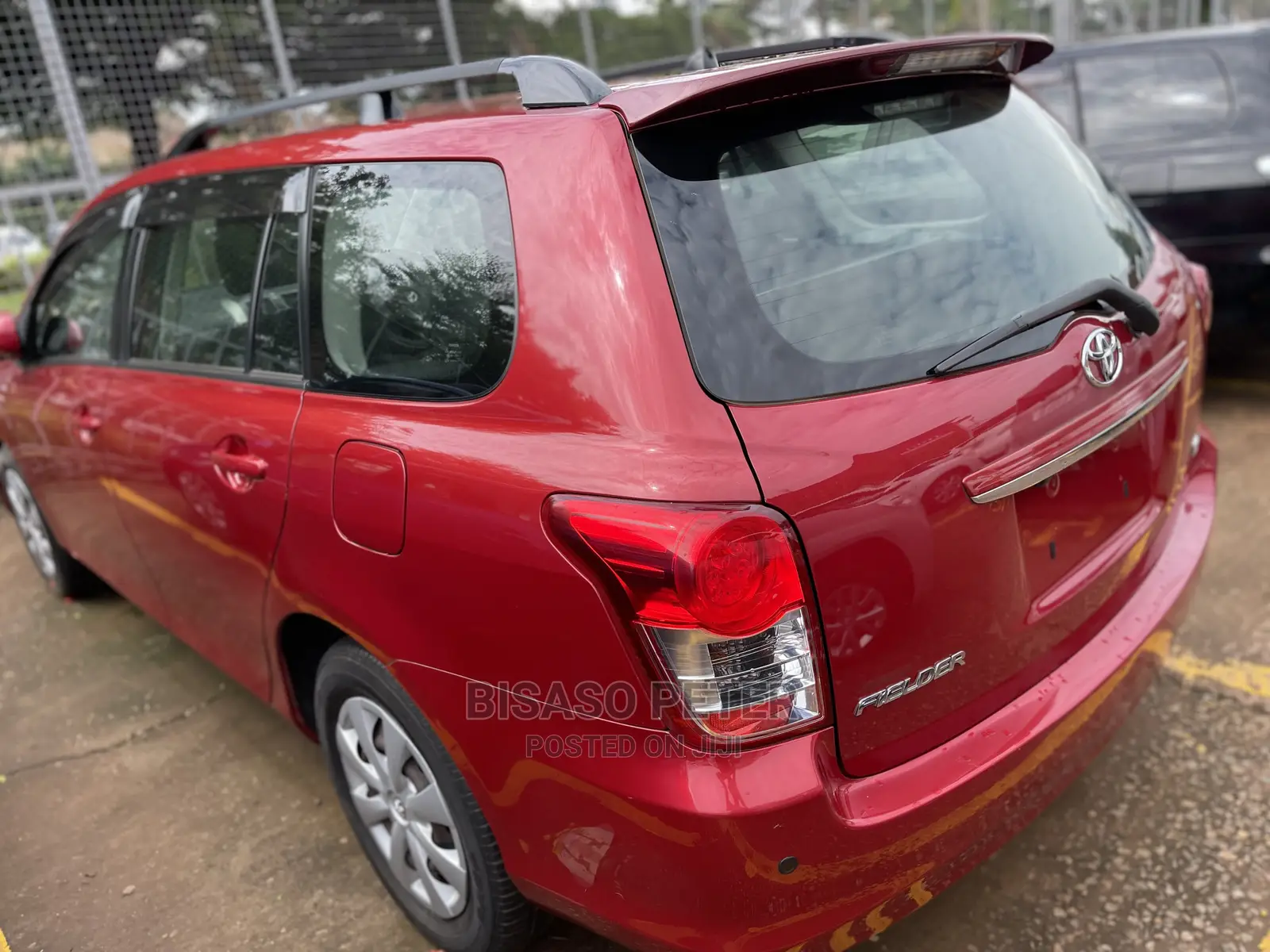 Toyota Corolla Fielder 2010 Red