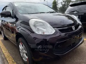 Toyota Passo 1.0 AWD 2014 Purple