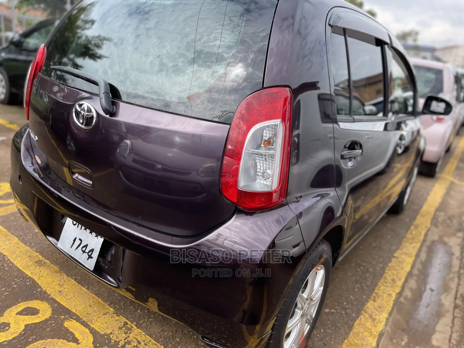 Toyota Passo 1.0 AWD 2014 Purple