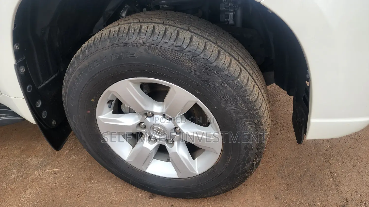 Toyota Land Cruiser Prado 2015 White