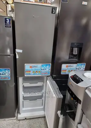 235 Litres Refrigerator / Sayona Refrigerator / Fridge