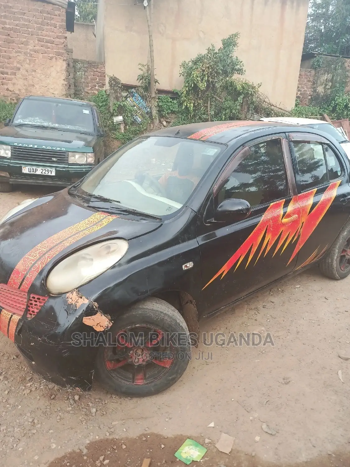 Nissan March 1999 Black