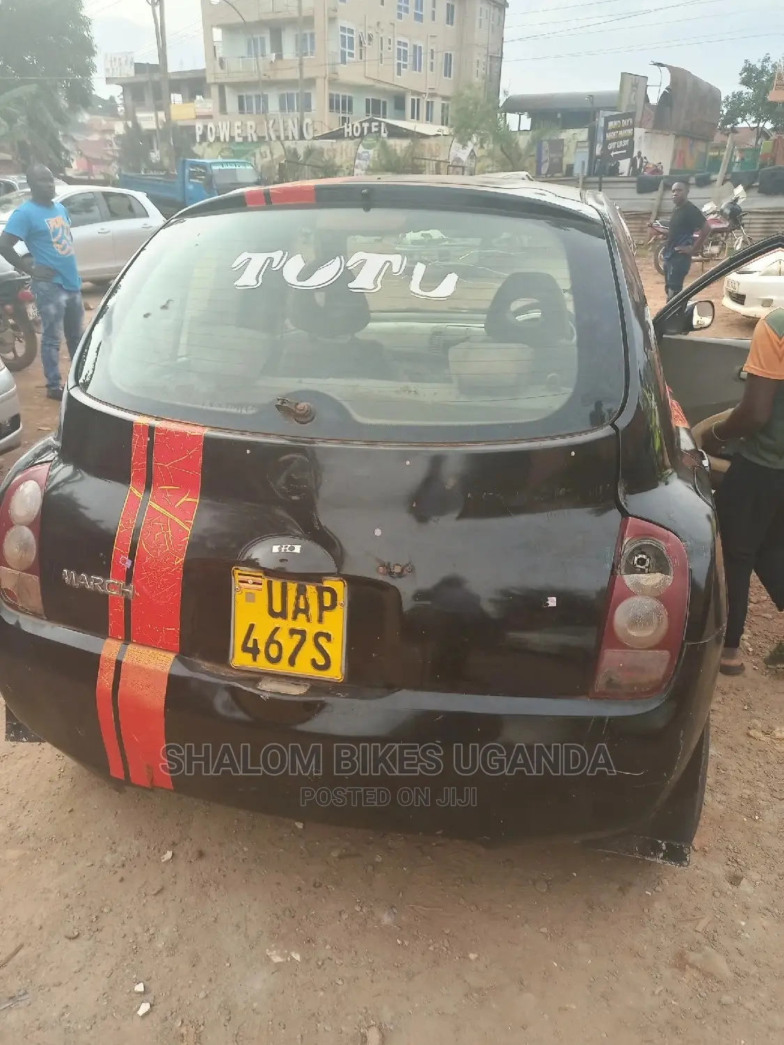 Nissan March 1999 Black