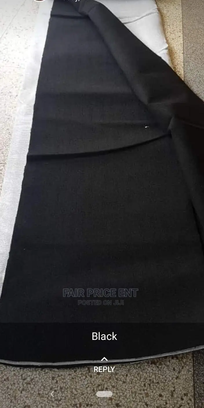 Woolen Wall to Wall Carpet 45000.Persquare Metre. ( Black)
