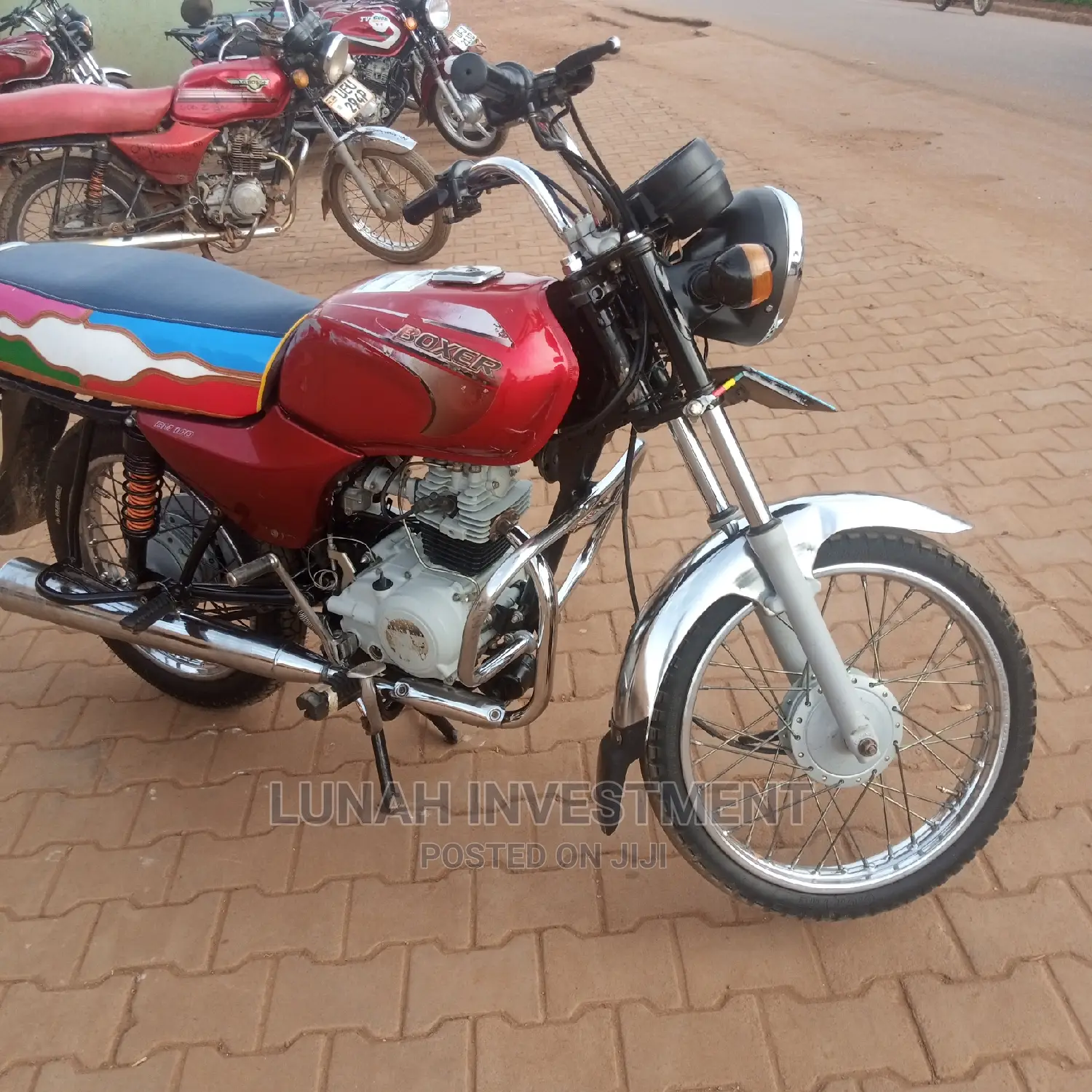 Bajaj Boxer 100 2022 Red