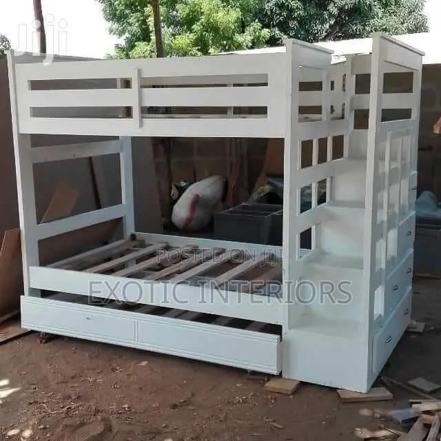 Double Decker Bed Call
