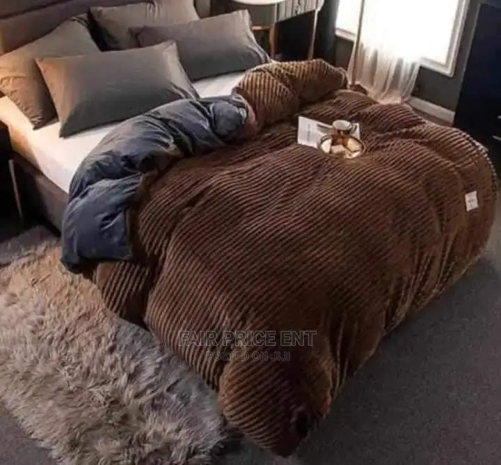 Volvet Duvet Set.5*6 ( Brown)
