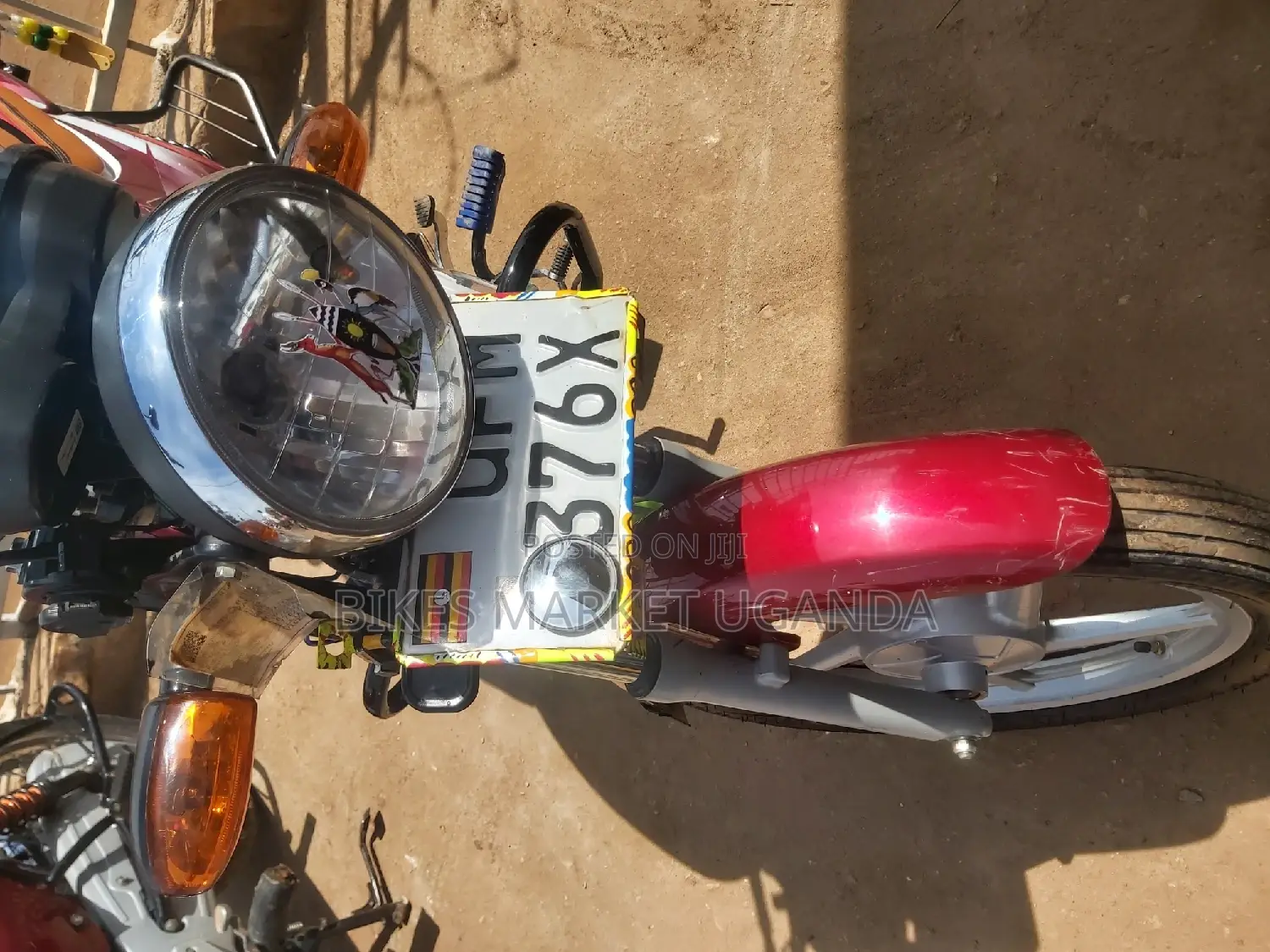 New Bajaj Boxer X125 2022 Red