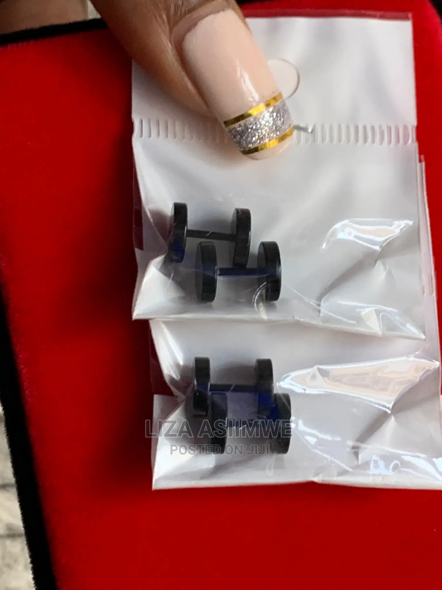 Black Screw Pins Available at a Good and Affordable Price