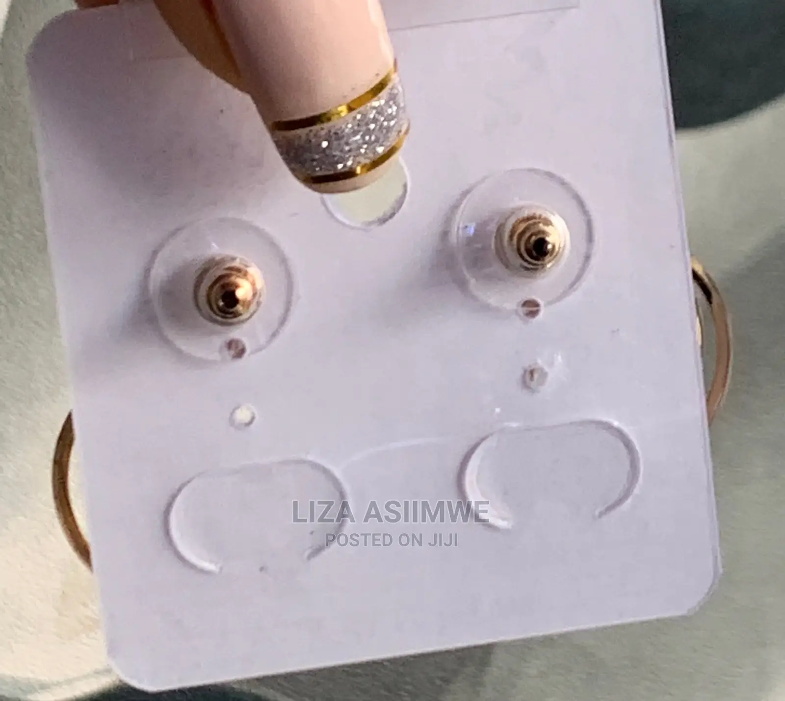 Simple and Elegant Lady Earpins Available