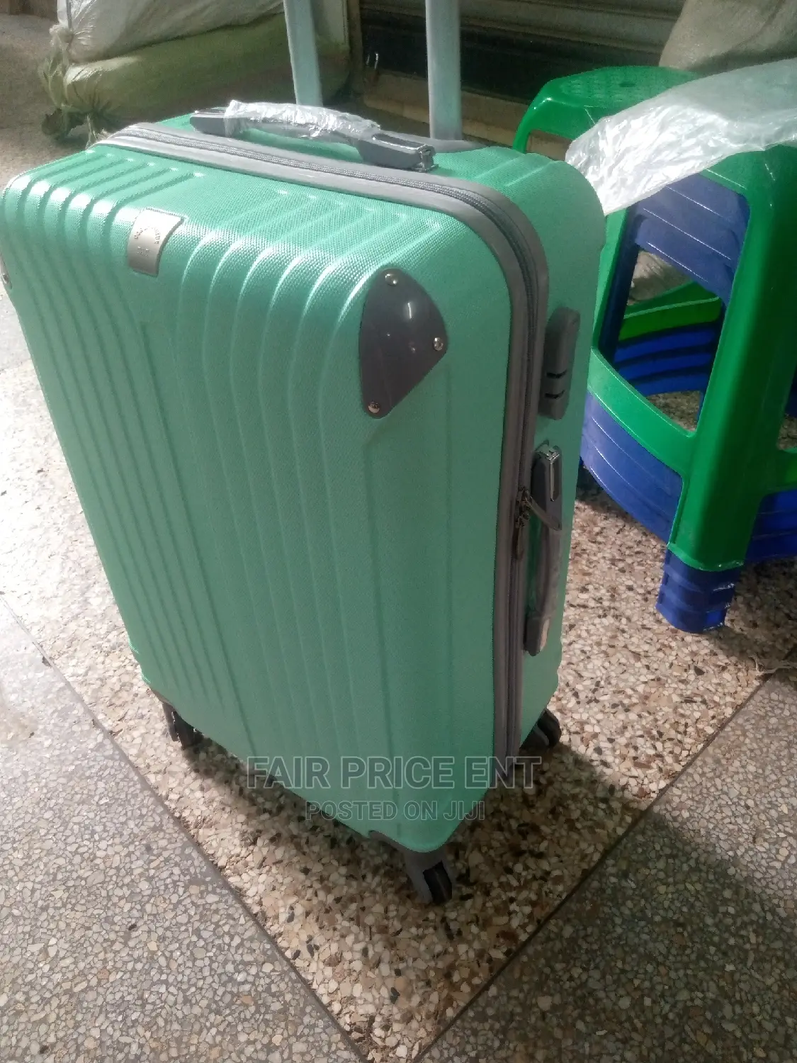 Plastic Suitcases Large ( Green)