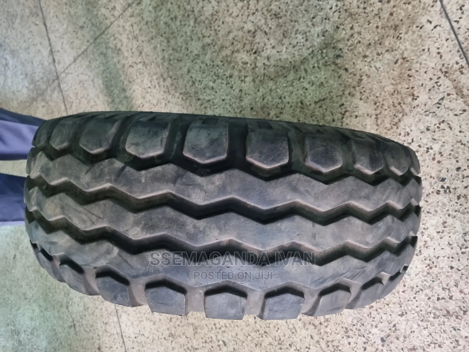 11.5/80r15.3 Tyres Second Hand