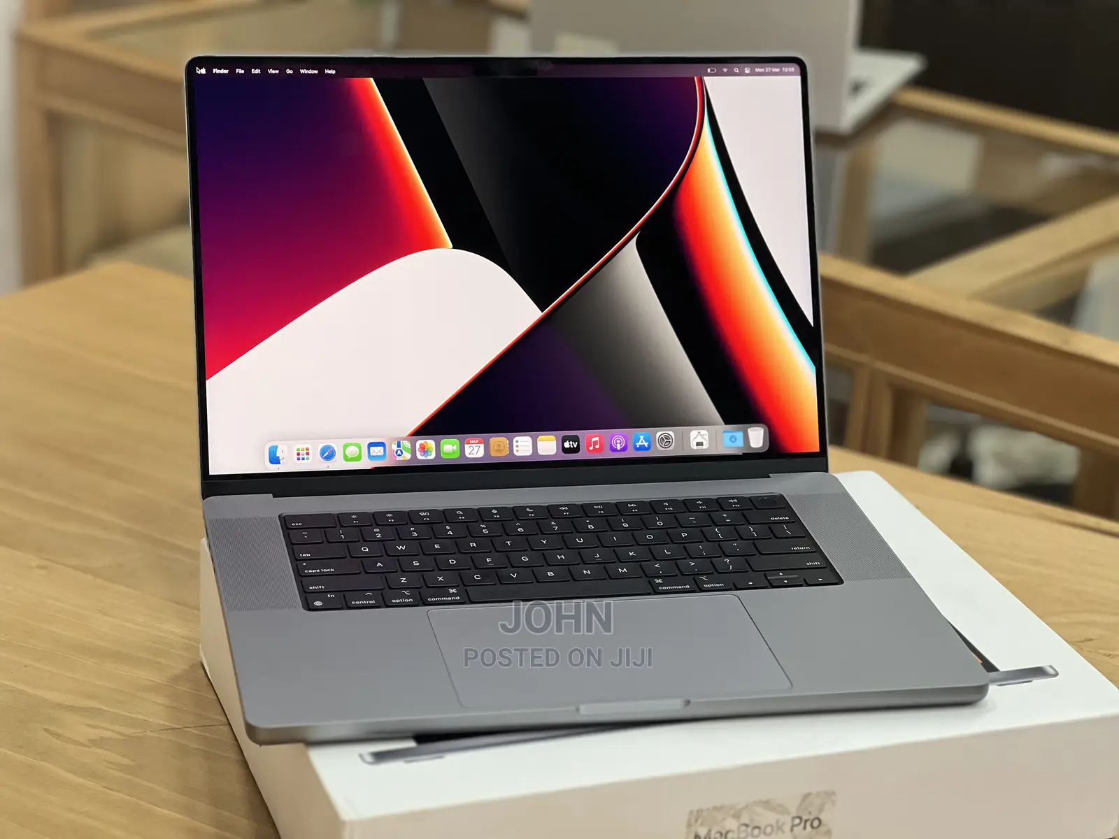 New Apple MacBook Pro 2021 M1 32GB Apple M1 Max SSHD (Hybrid) 512GB