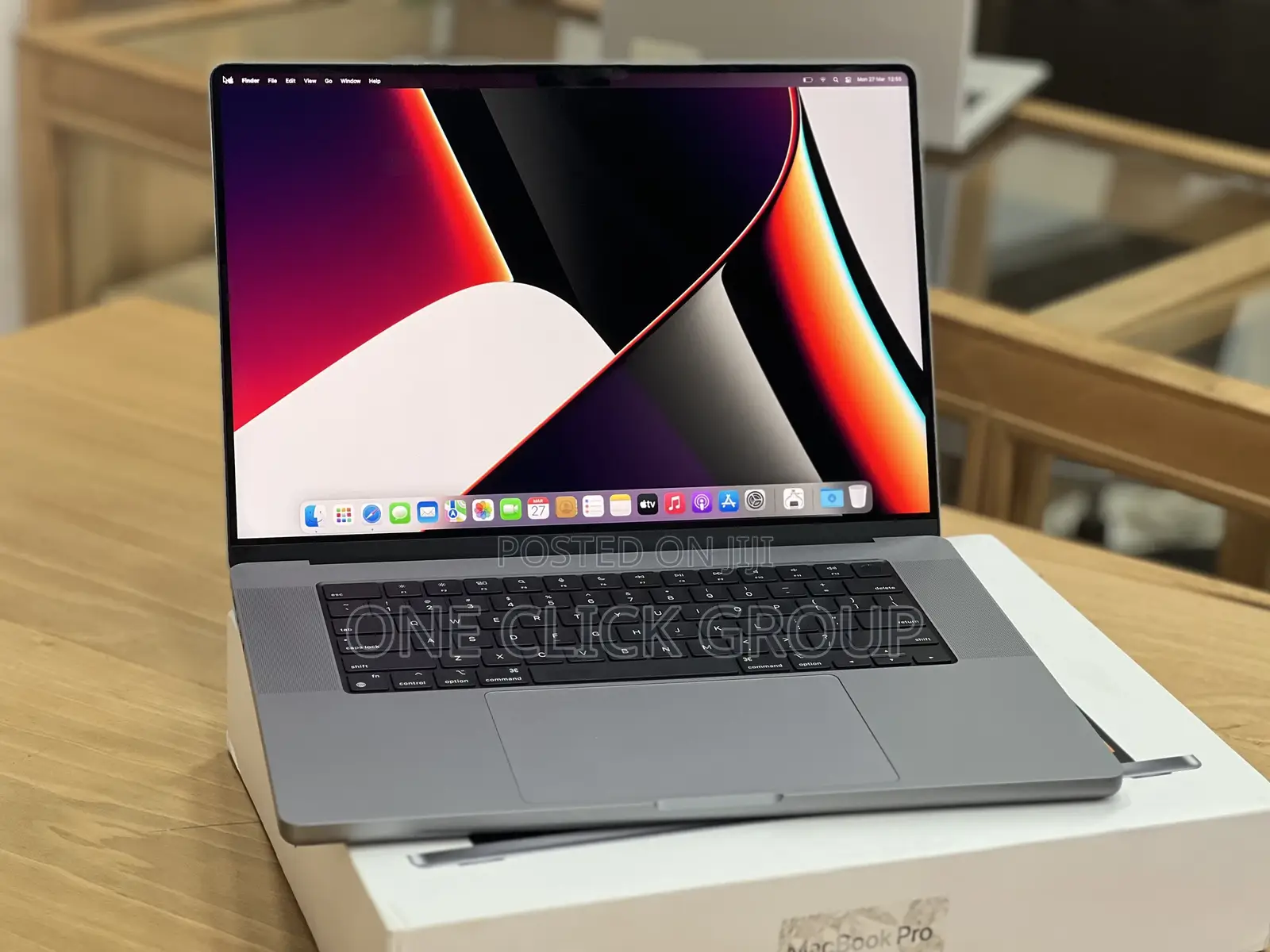 New Apple MacBook Pro 2021 M1 32GB Apple M1 Max SSHD (Hybrid) 512GB