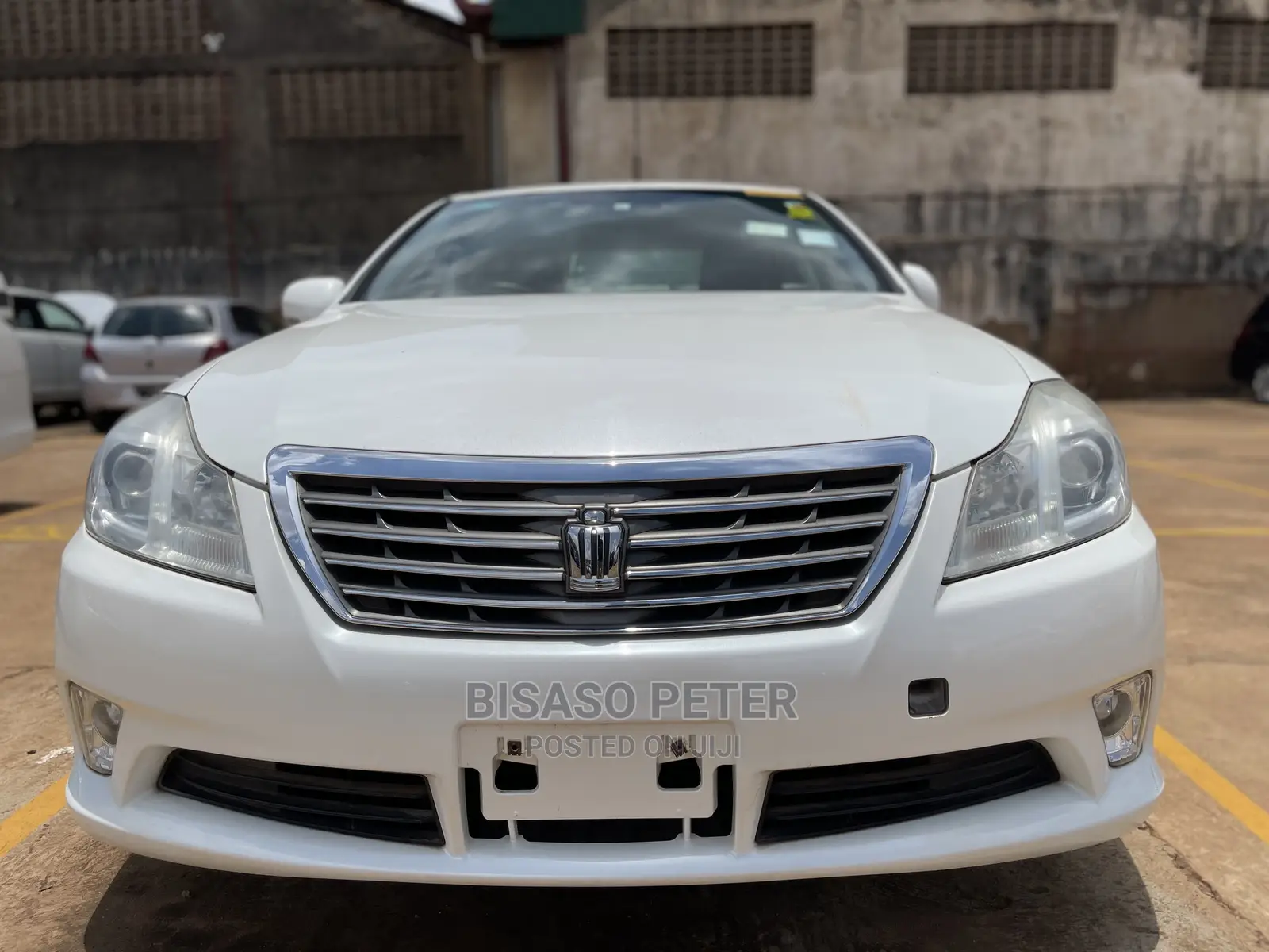 Toyota Crown 2009 White