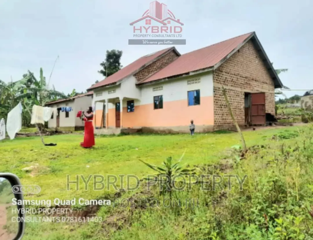 Prime Plots for Sale at Gobero Muguluka II Estate~Hoima Rd.