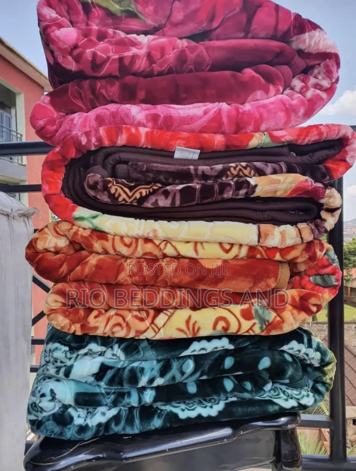 Classic Woolen Blankets