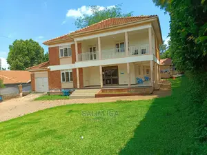 4bdrm Duplex in Kololo Property, Central Division for Rent