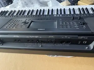 Yamaha Psr Sx700