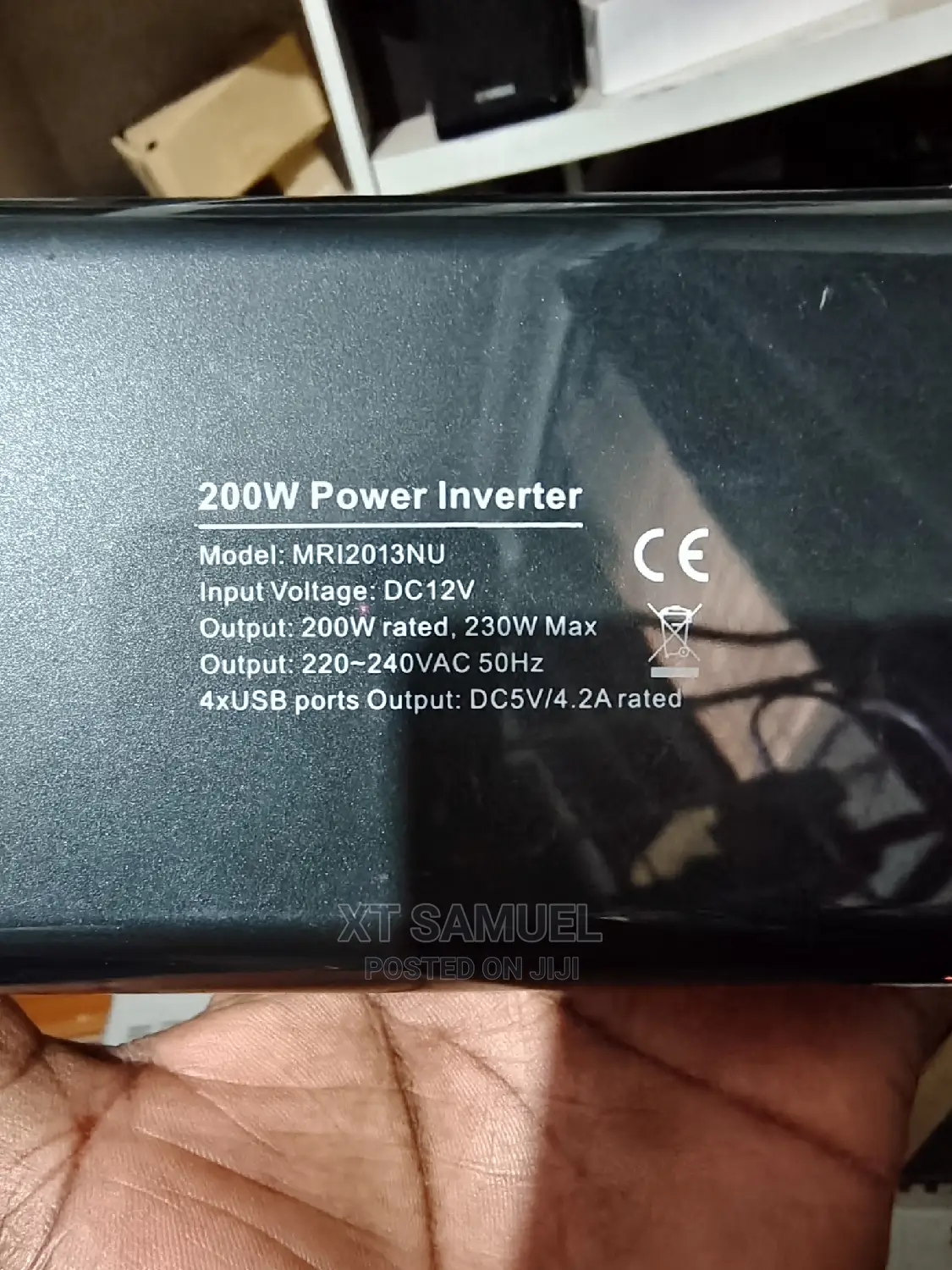 Bestek UK Car Inverter With (4) USB Charging Ports