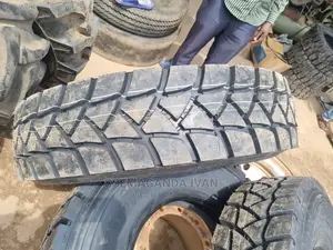 13r22.5 Tyres