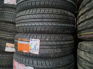 Photo - 205/65r15 Joyroad