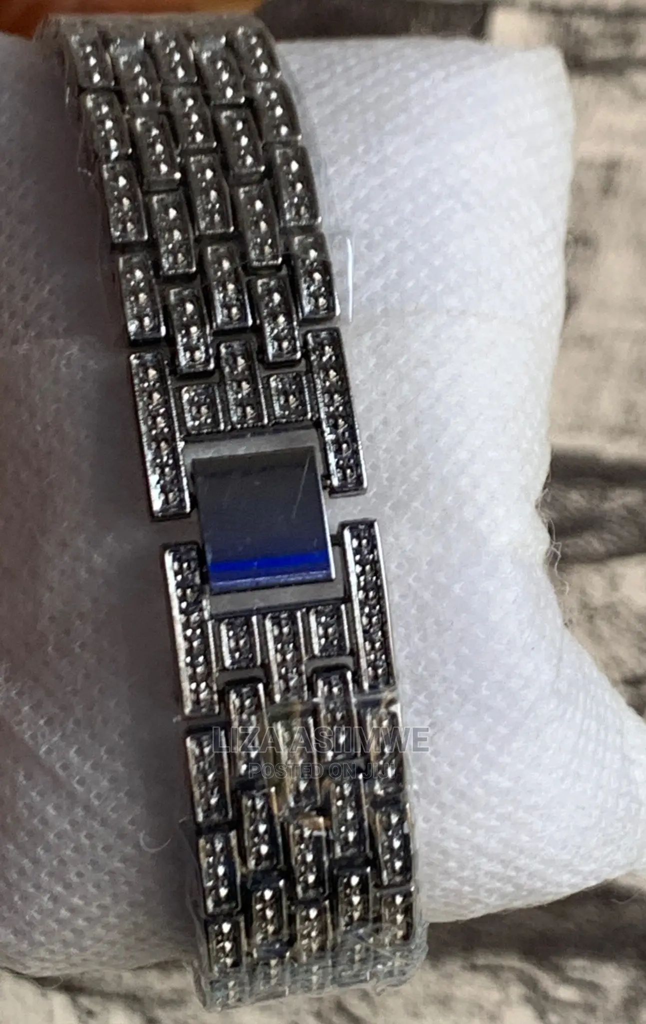 Lady’S Watches Available at a Good and Affordable Price