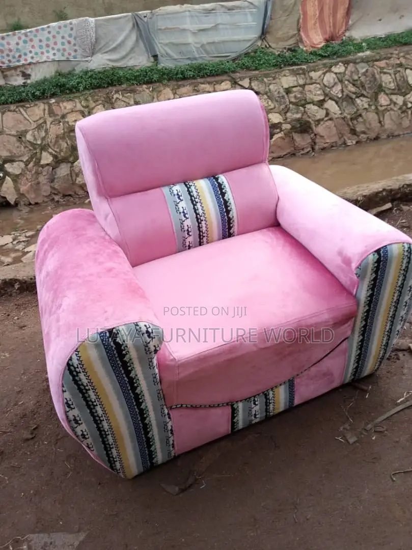 Sofas for Sale in Good Materials