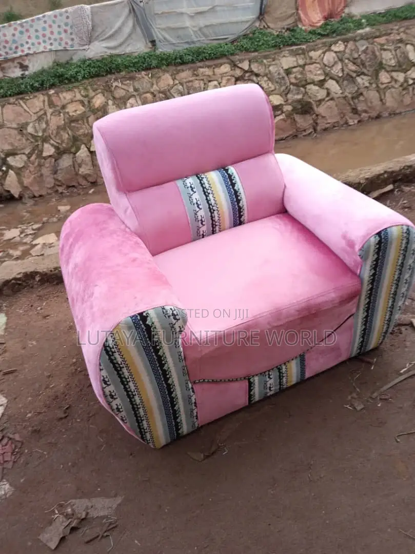 Sofas for Sale in Good Materials