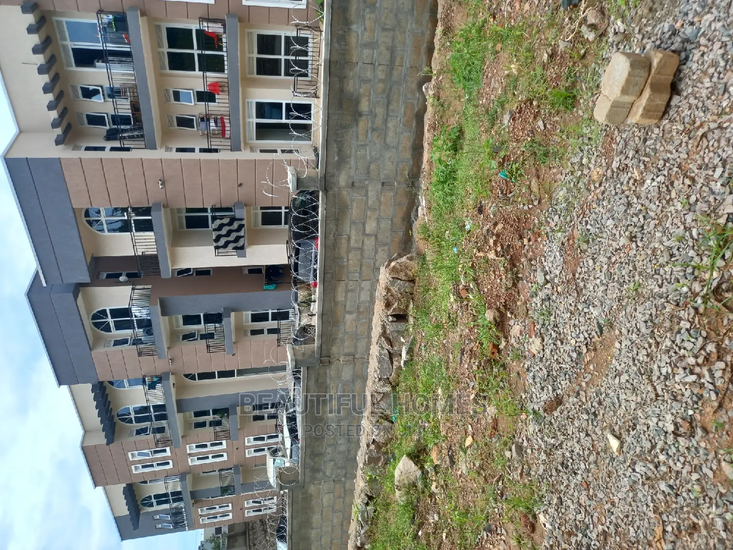Furnished 1bdrm Block of Flats in Muyenga, Makindye for Sale
