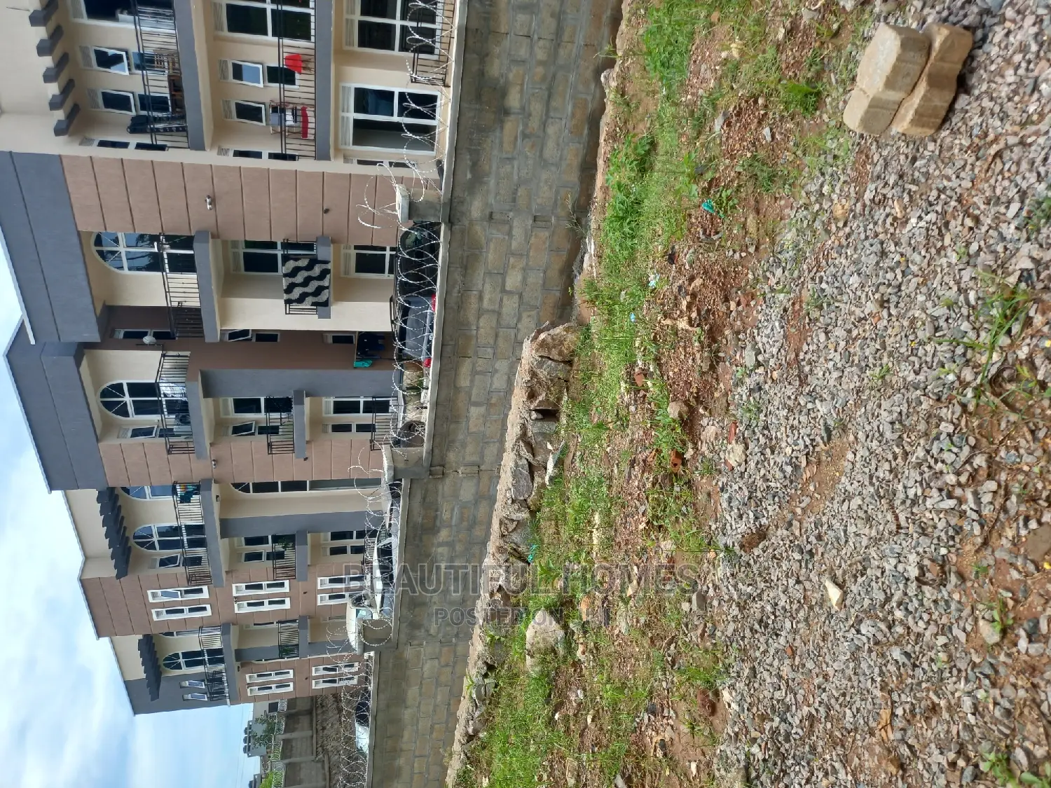 Furnished 1bdrm Block of Flats in Muyenga, Makindye for Sale