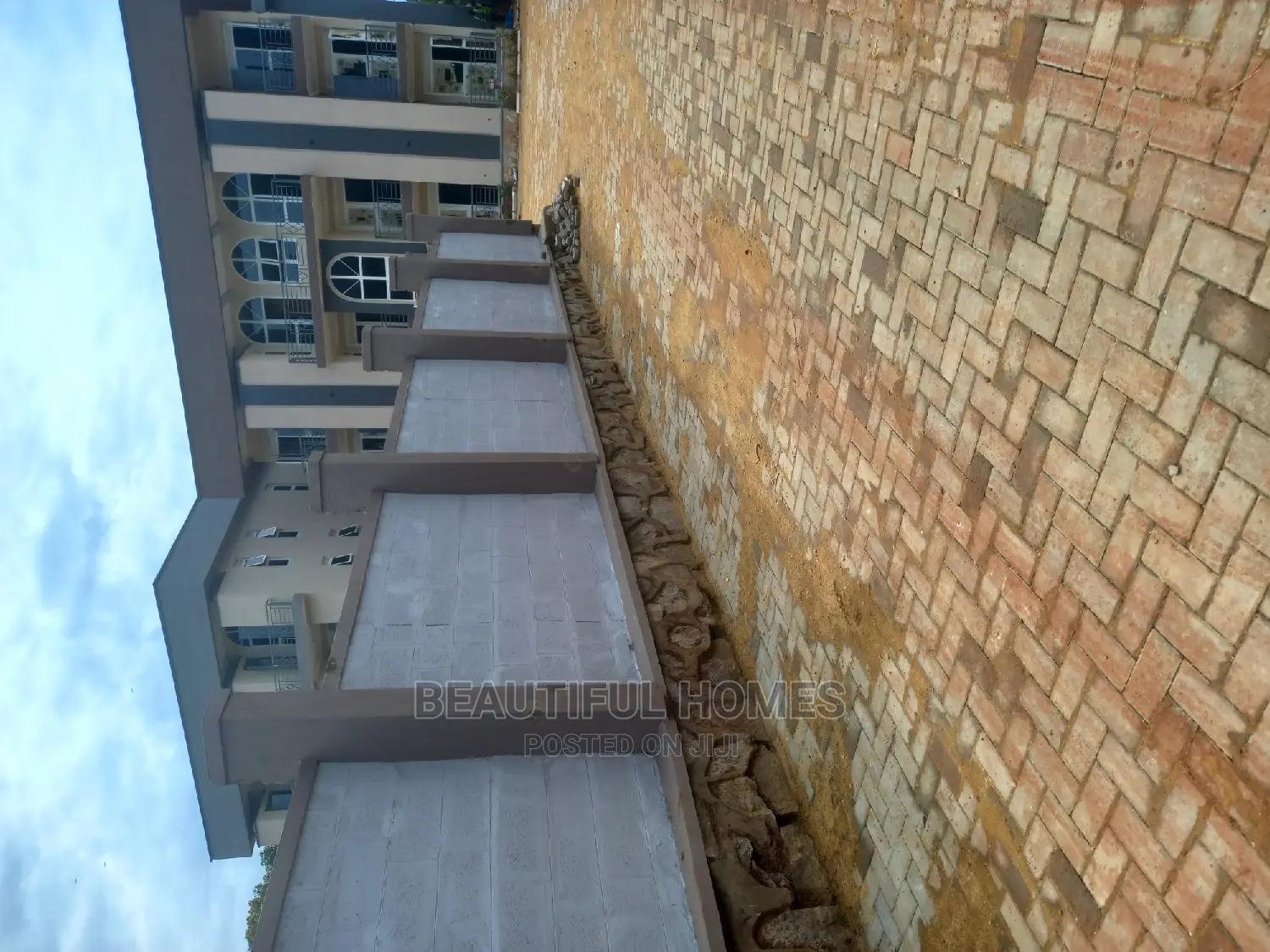 Furnished 2bdrm Apartment in Muyenga, Makindye for Sale
