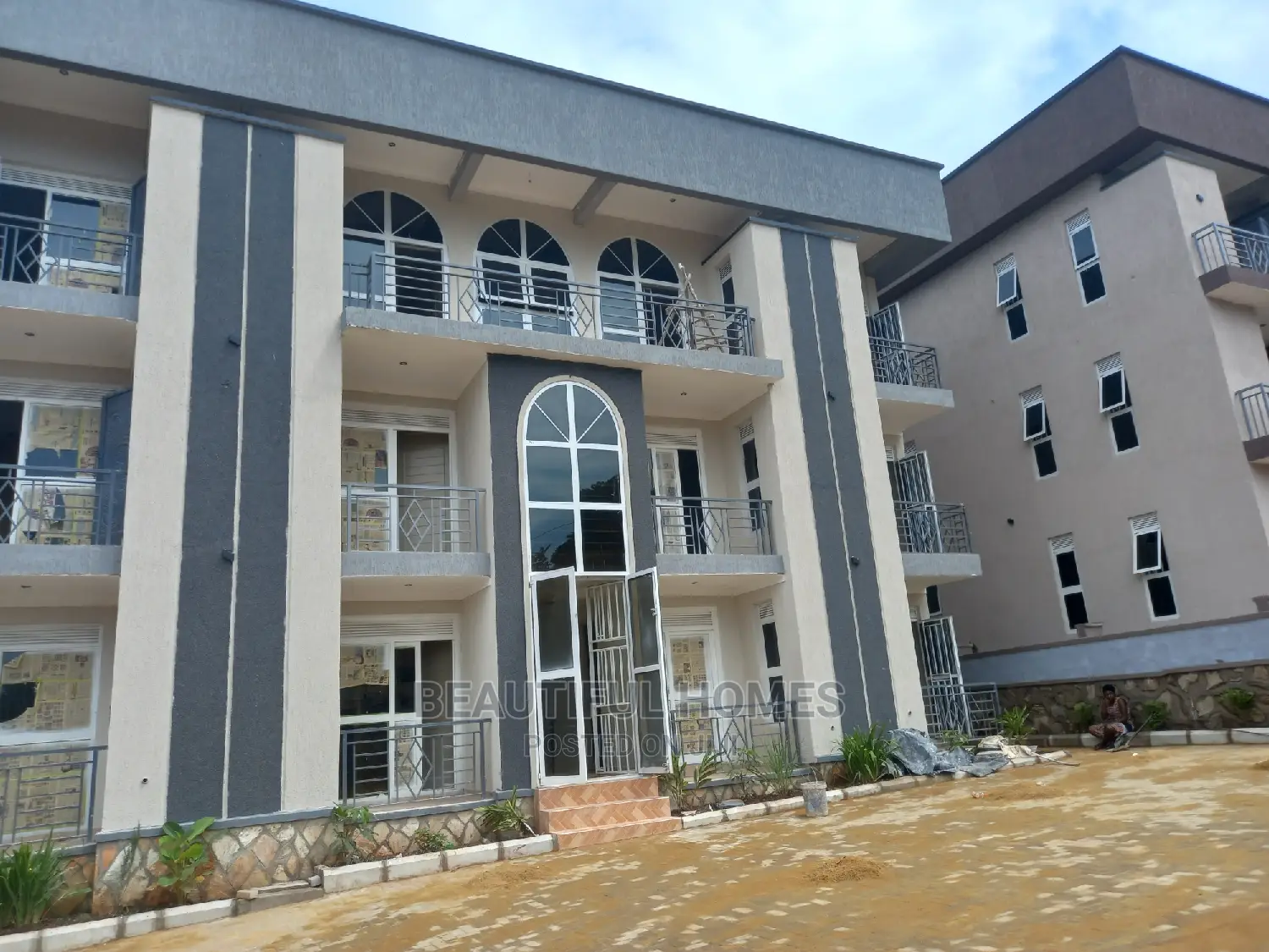 Furnished 2bdrm Apartment in Muyenga, Makindye for Sale